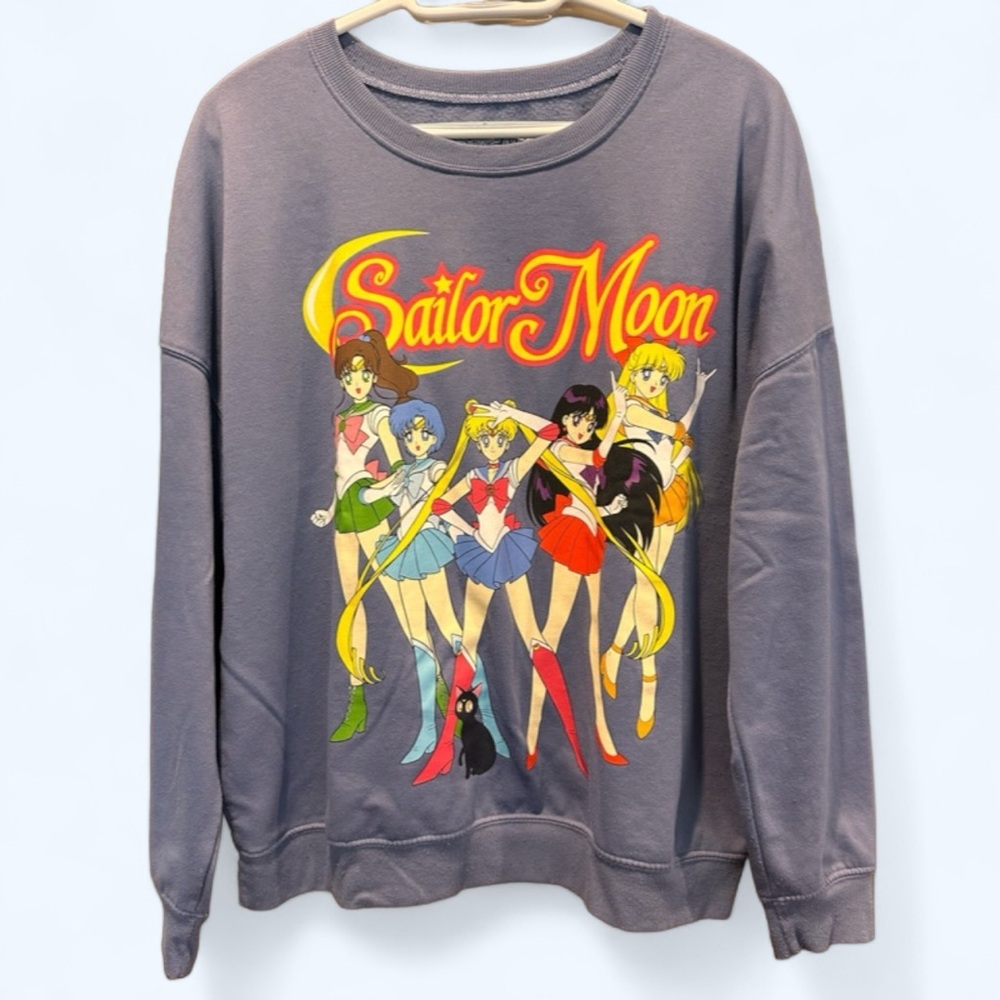Sailor Moon Sweatshirt. Size Large